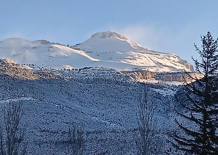 Pico De Alba - Jacetania Апартаменты